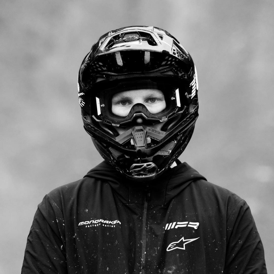 CLARK Oli